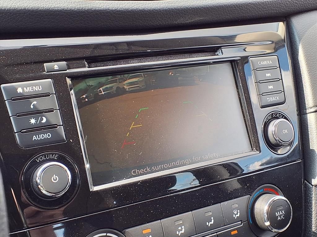 Used 2019 Nissan Rogue S image 23