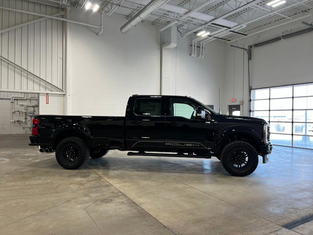 New 2026 Ford F350 Lariat w/ Black Appearance Package image 5