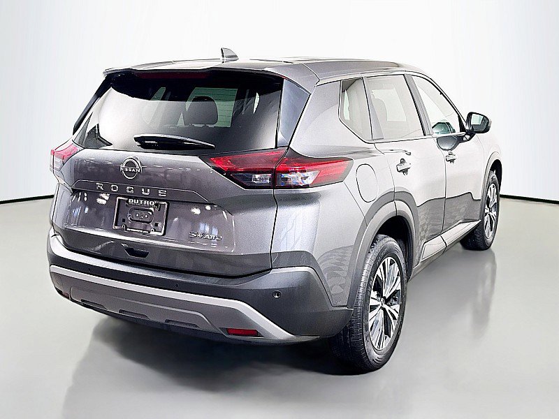Used 2023 Nissan Rogue SV image 7