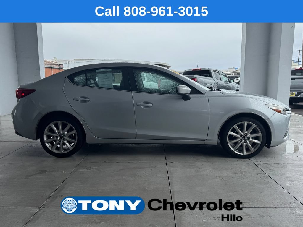Used 2017 MAZDA MAZDA3 Touring FWD image 6