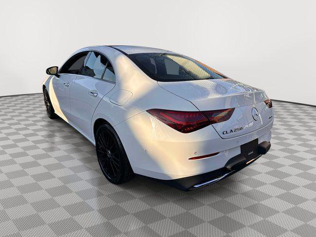 Used 2025 Mercedes-Benz CLA 250 4MATIC image 3