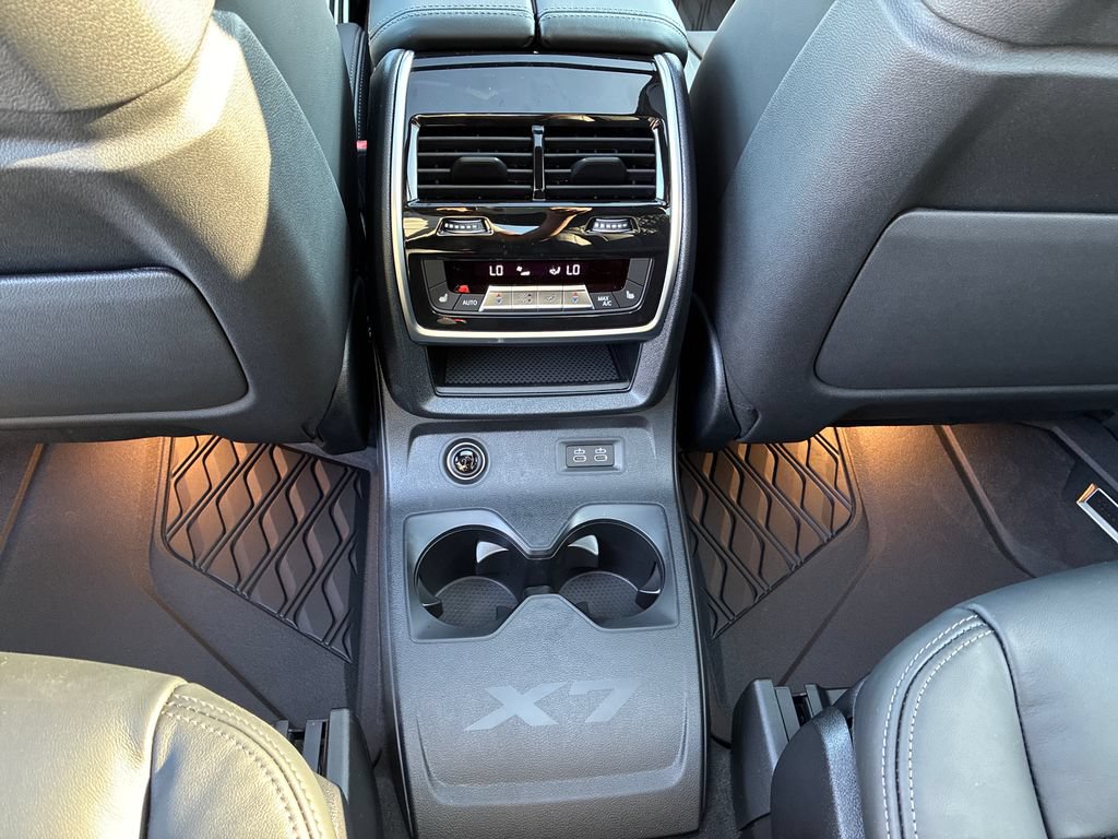New 2027 BMW X7 xDrive40i w/ Executive Package AWD/4WD image 20