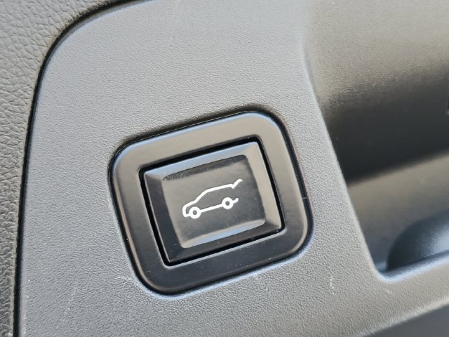 Certified 2022 Buick Envision Preferred FWD image 31