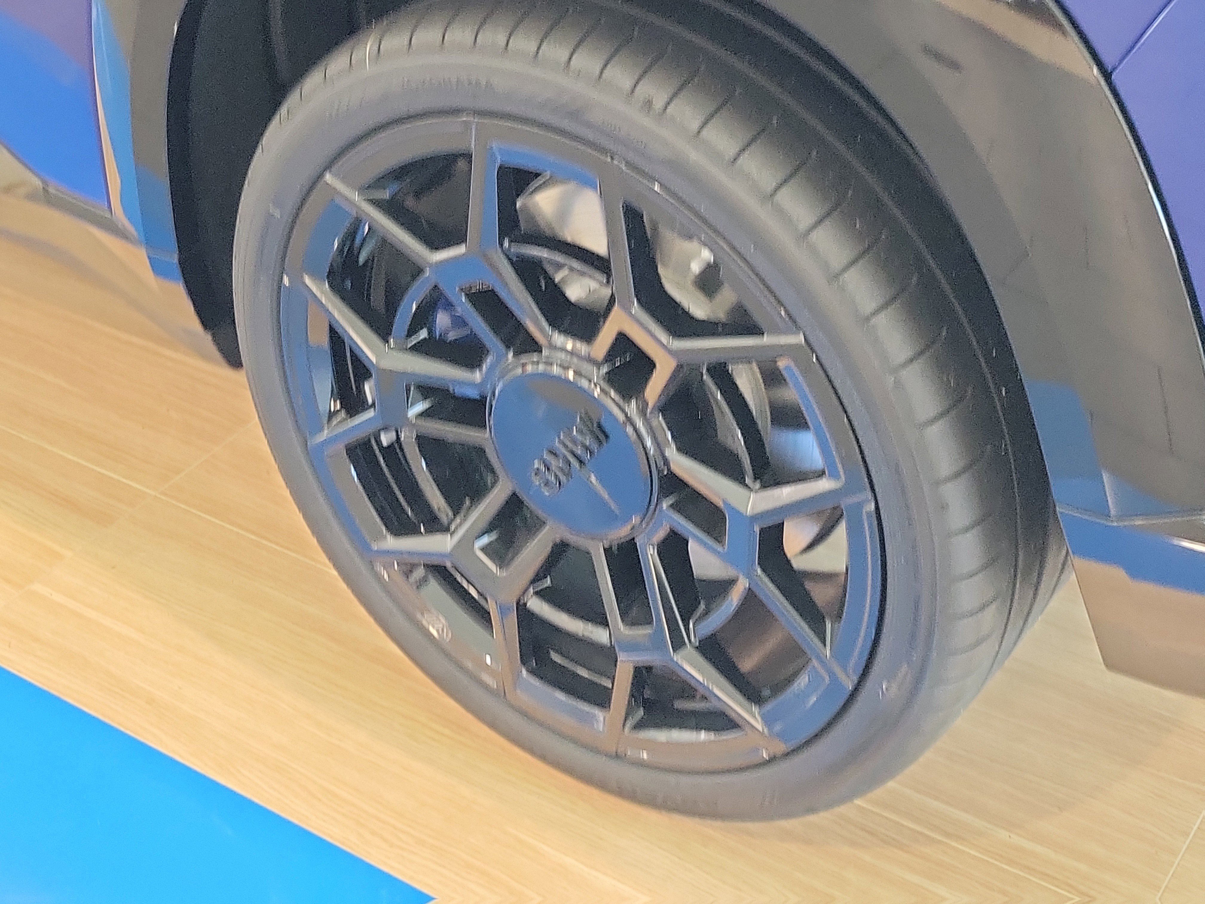 New 2026 BMW XM Label Red image 5