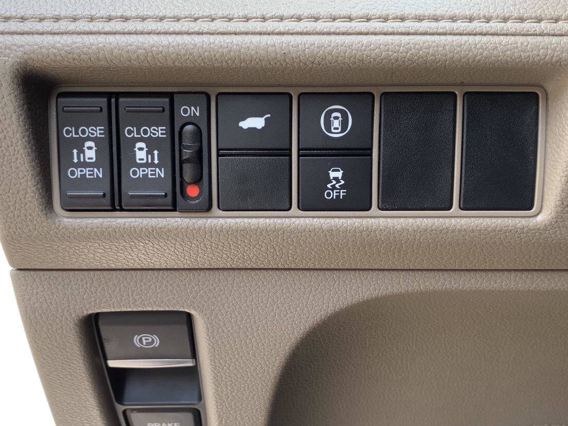 Certified 2024 Honda Odyssey EX-L image 14