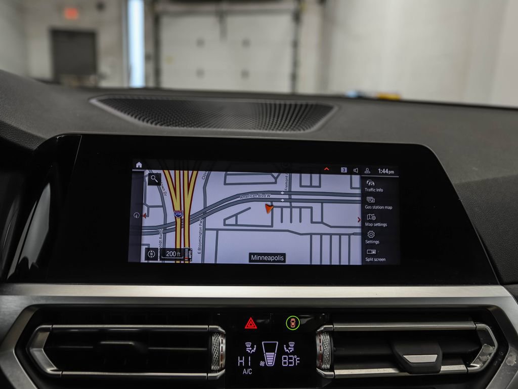 Used 2021 BMW 330i xDrive Sedan w/ Convenience Package image 16