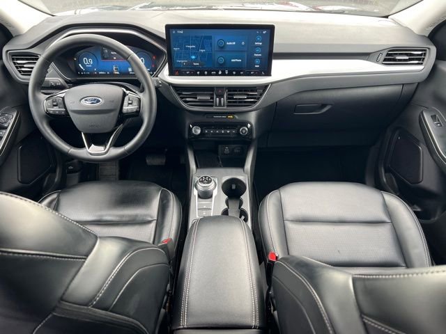 Used 2024 Ford Escape Platinum image 12