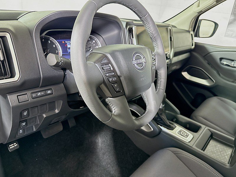 New 2026 Nissan Frontier SV w/ All-Weather Content Package AWD/4WD image 9