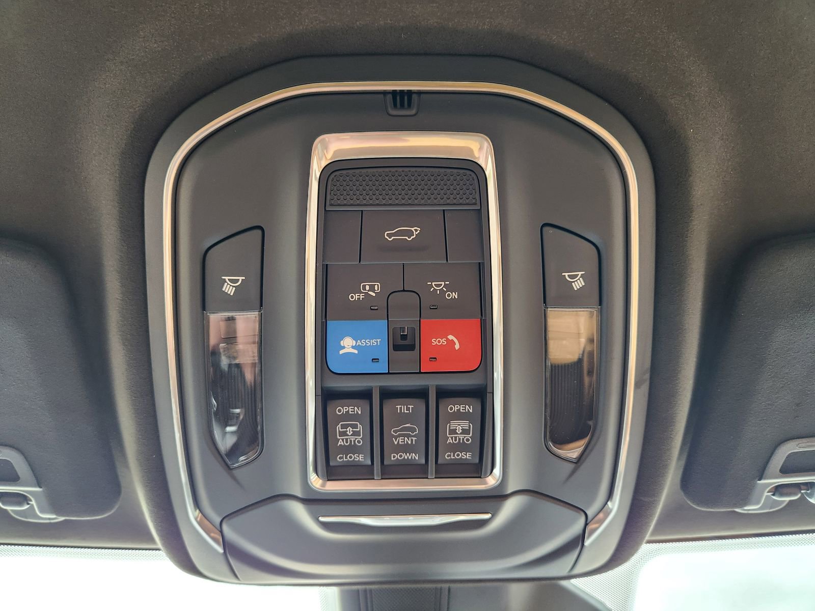 New 2026 Jeep Grand Cherokee L Summit AWD/4WD image 34