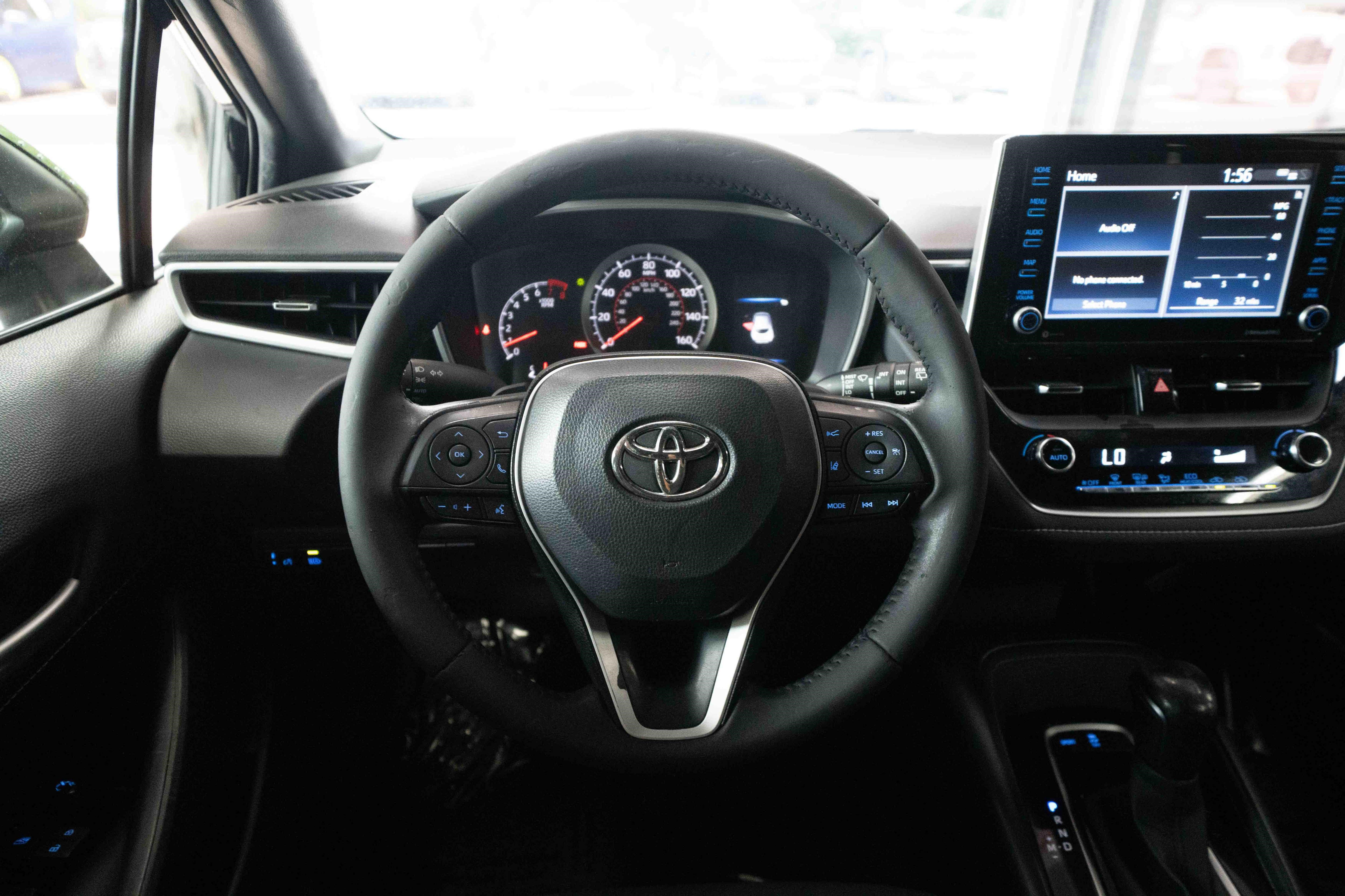 Used 2022 Toyota Corolla SE FWD image 21
