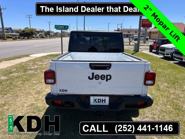New 2025 Jeep Gladiator Sport image 6