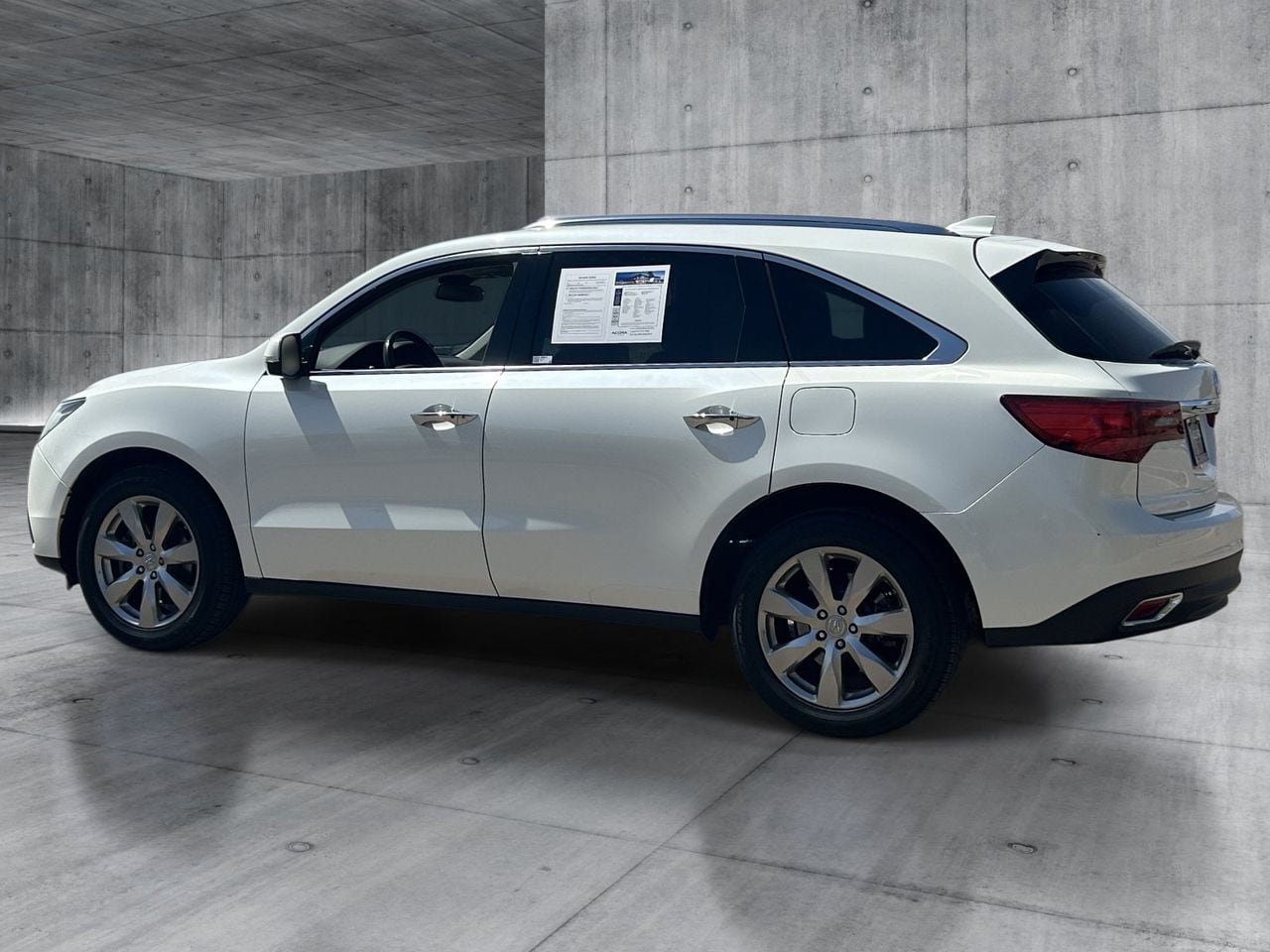 Used 2014 Acura MDX w/ Advance & Entertainment Pac FWD image 3