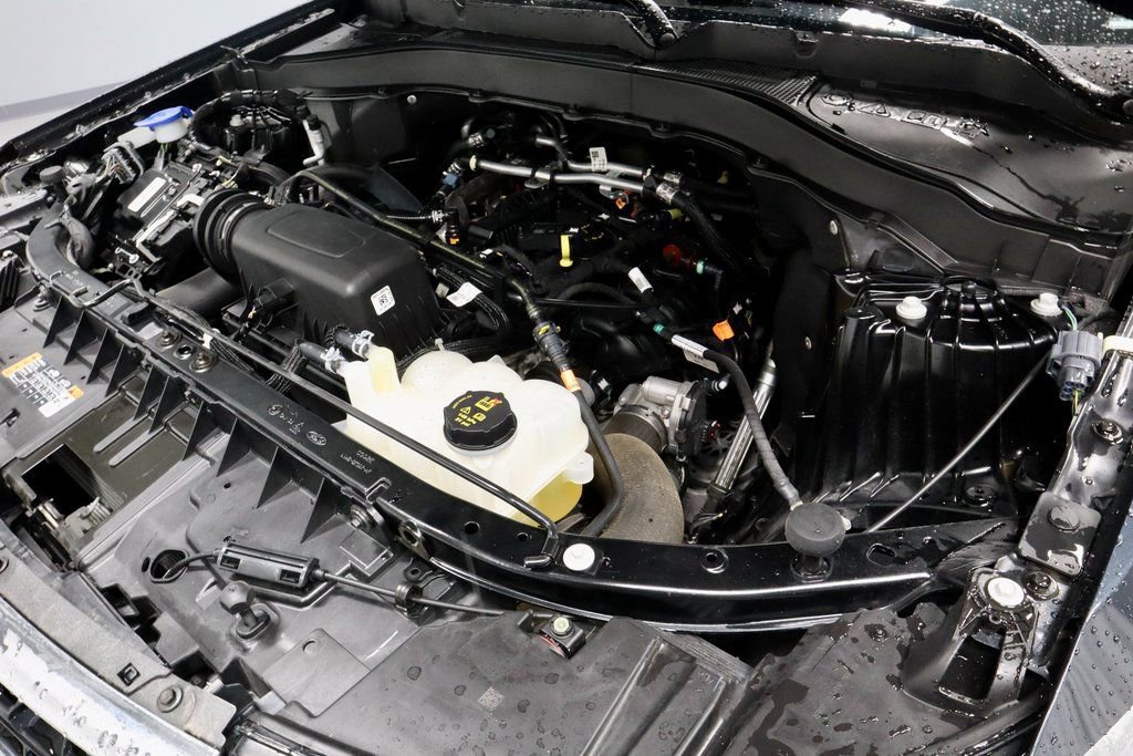 Certified 2023 Ford Explorer XLT image 18