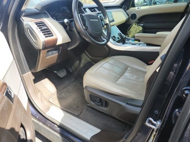 Used 2019 Land Rover Range Rover Sport HSE image 5