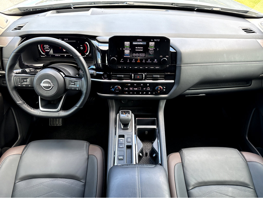 Certified 2025 Nissan Pathfinder Platinum image 4