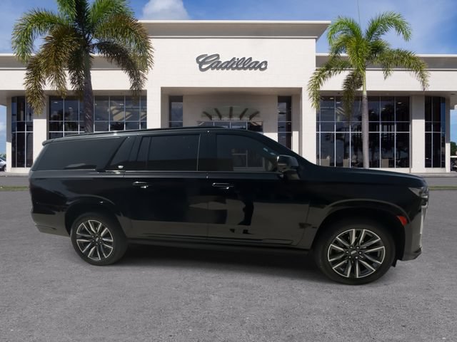Certified 2022 Cadillac Escalade ESV Sport Platinum RWD image 17