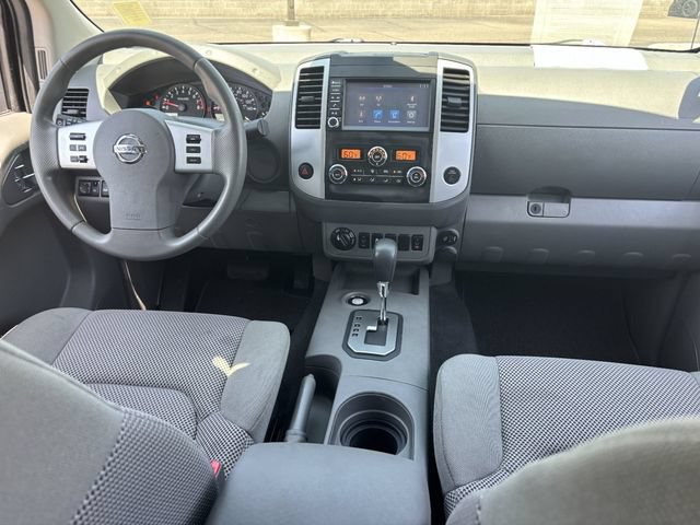 Used 2020 Nissan Frontier SV w/ Midnight Edition Floor Mats AWD/4WD image 15