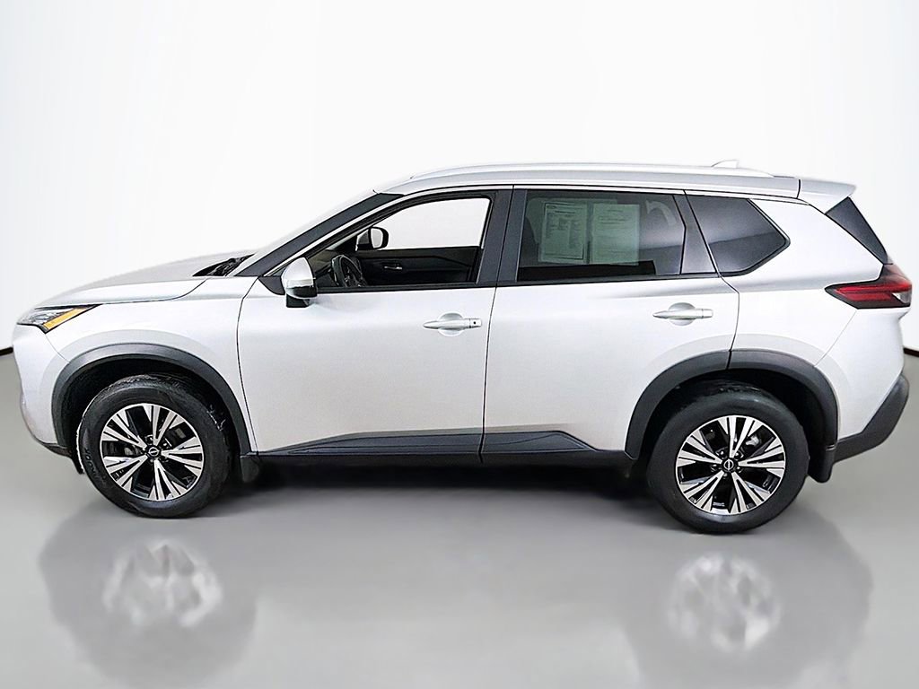 Used 2023 Nissan Rogue SV w/ SV Premium Package image 11