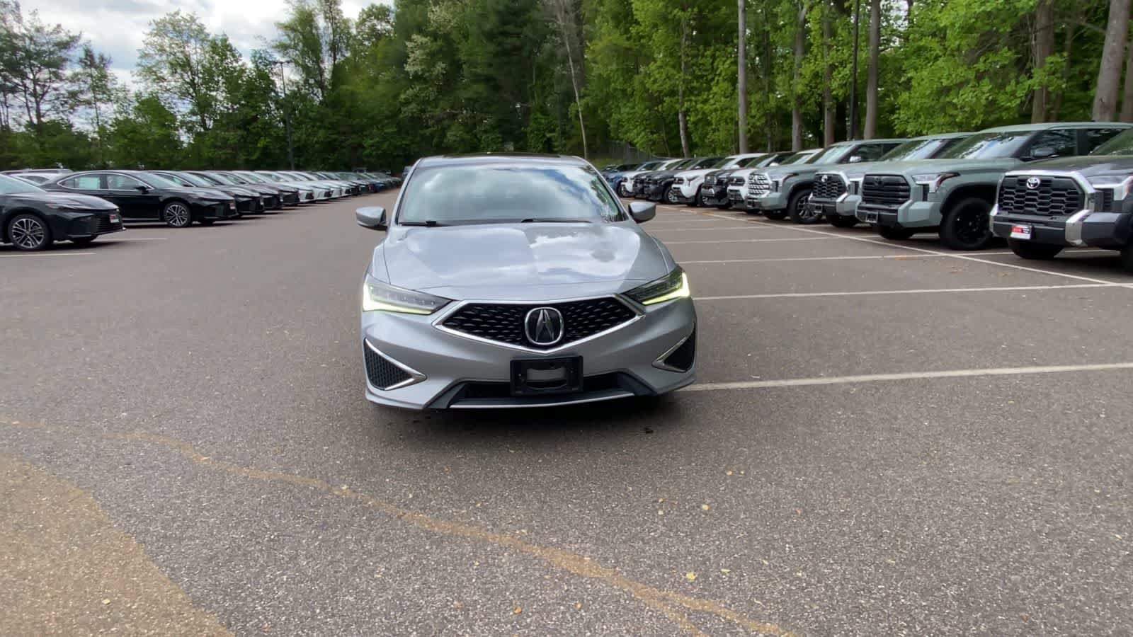 Used 2019 Acura ILX FWD image 3