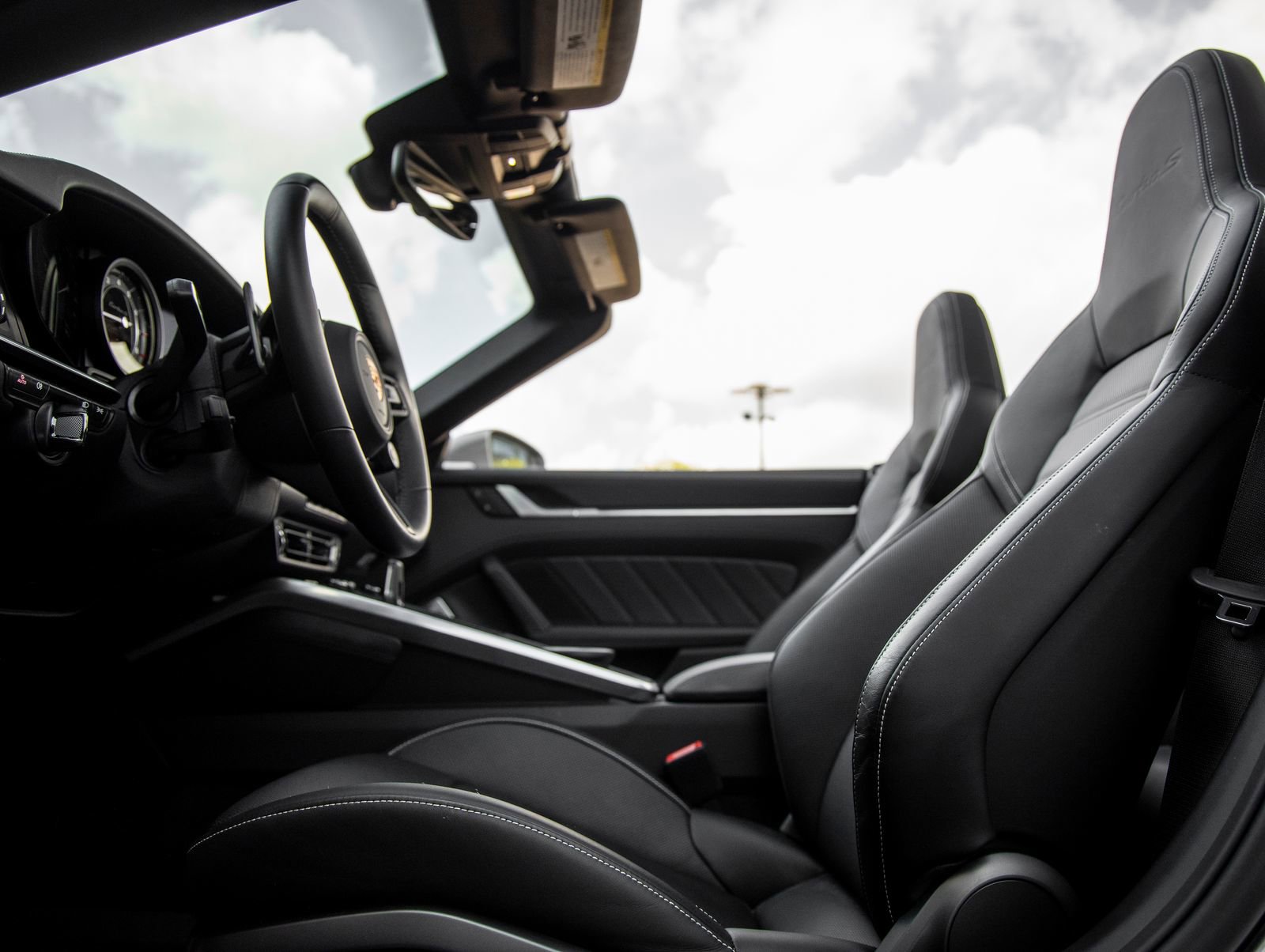 Certified 2024 Porsche 911 Turbo S image 29