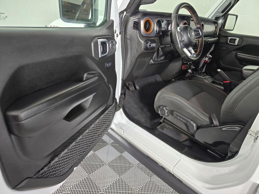 Used 2021 Jeep Gladiator Mojave image 17