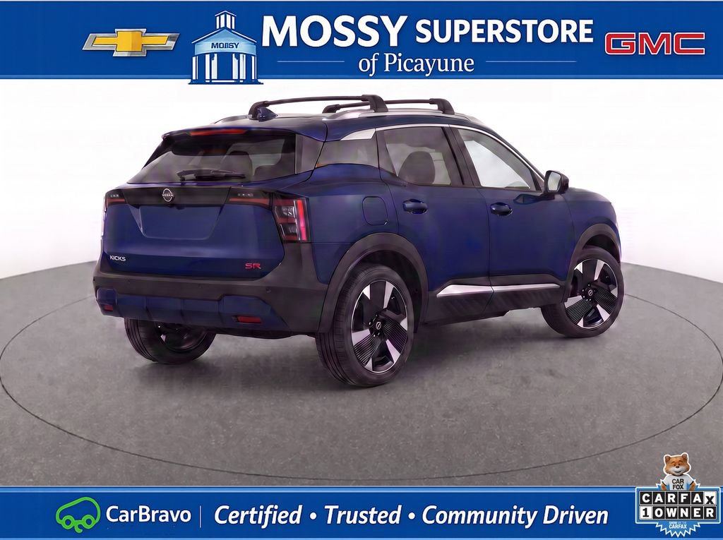 Certified 2026 Nissan Kicks SR w/ Cold Weather Package FWD image 5