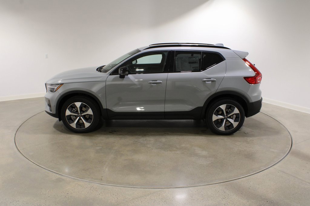 New 2026 Volvo XC40 B5 Plus w/ Protection Package Premier image 3