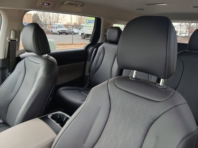 New 2026 Kia Carnival image 39