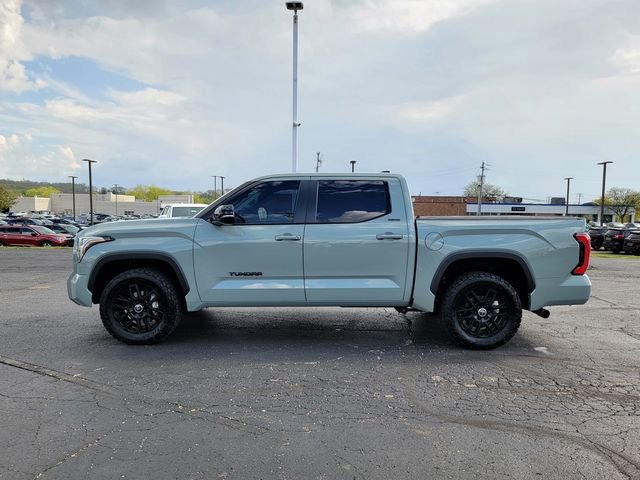 Used 2024 Toyota Tundra Limited AWD/4WD image 9