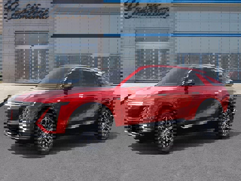 New 2025 Cadillac Lyriq Luxury image 2