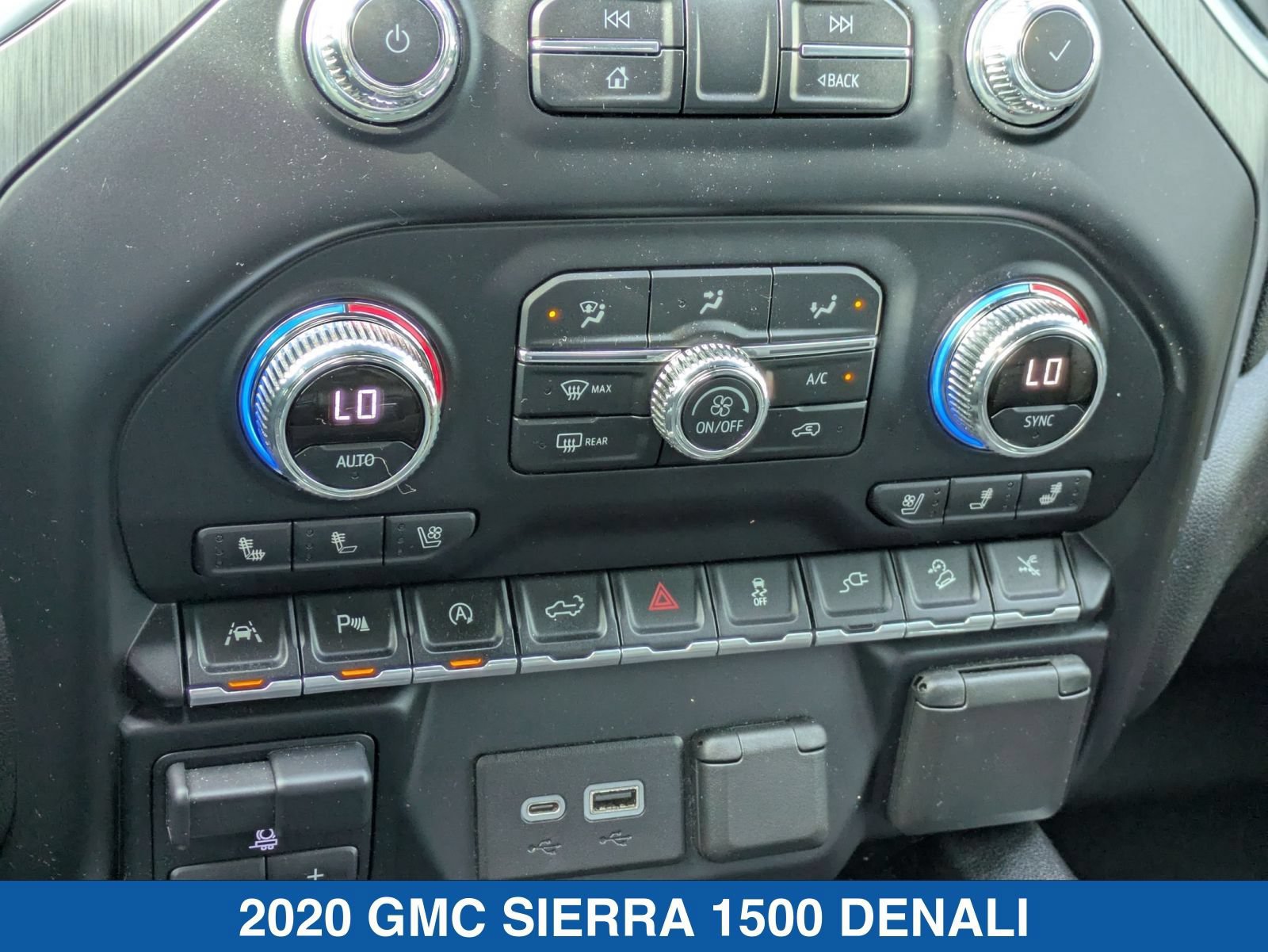 Used 2020 GMC Sierra 1500 Denali w/ Denali Ultimate Package AWD/4WD image 25