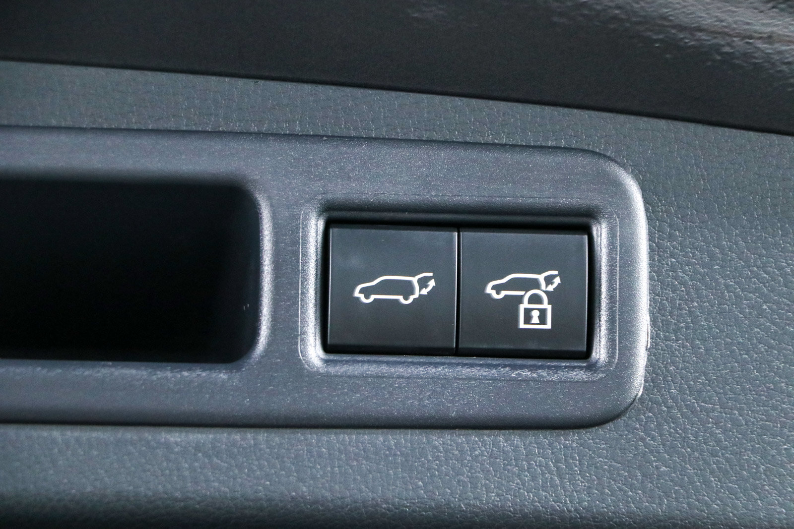 Used 2025 Lexus RX 350 Premium w/ Convenience Package FWD image 30