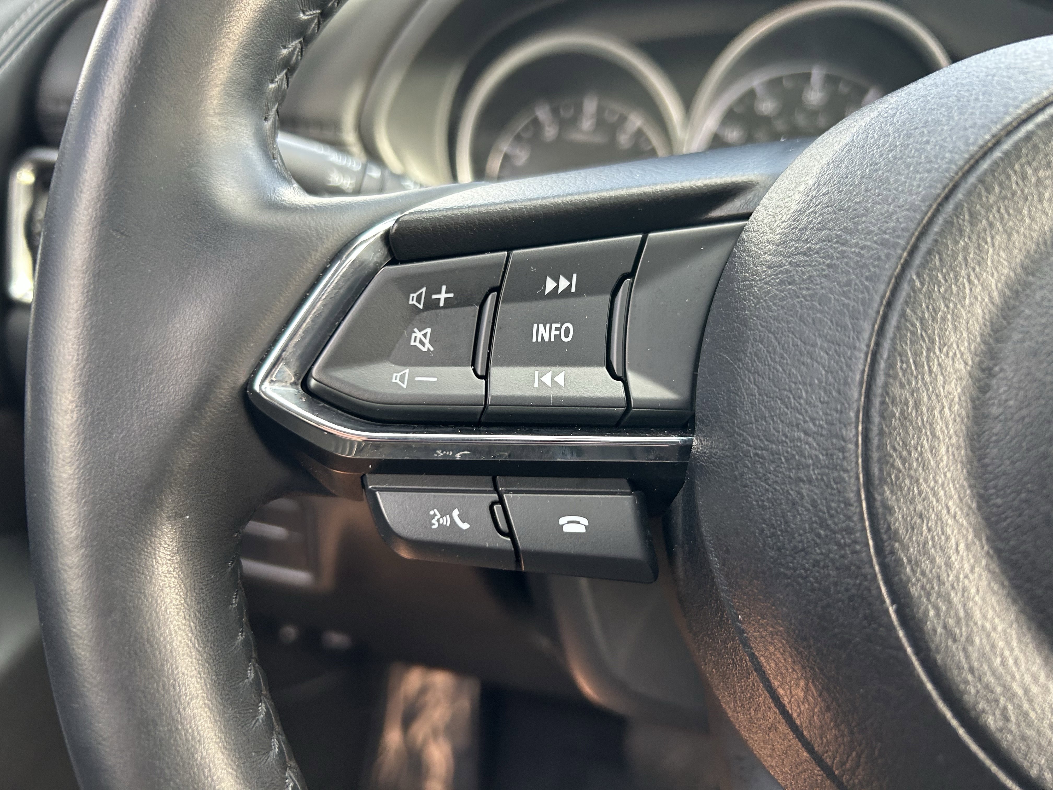 Used 2022 MAZDA CX-5 AWD 2.5 S w/ Preferred Package image 19