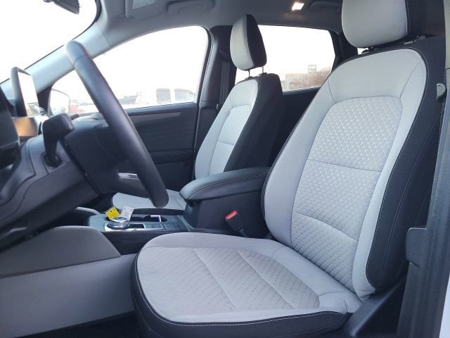 Used 2023 Ford Escape Active image 10