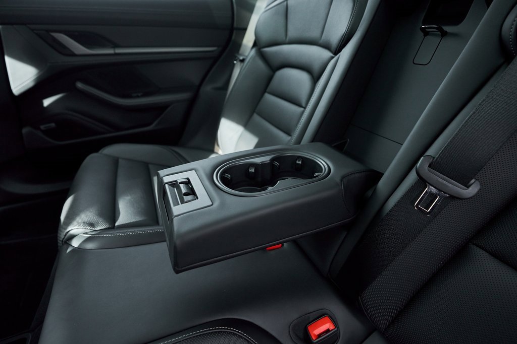 Used 2025 Porsche Taycan Turbo S w/ Premium Package image 51