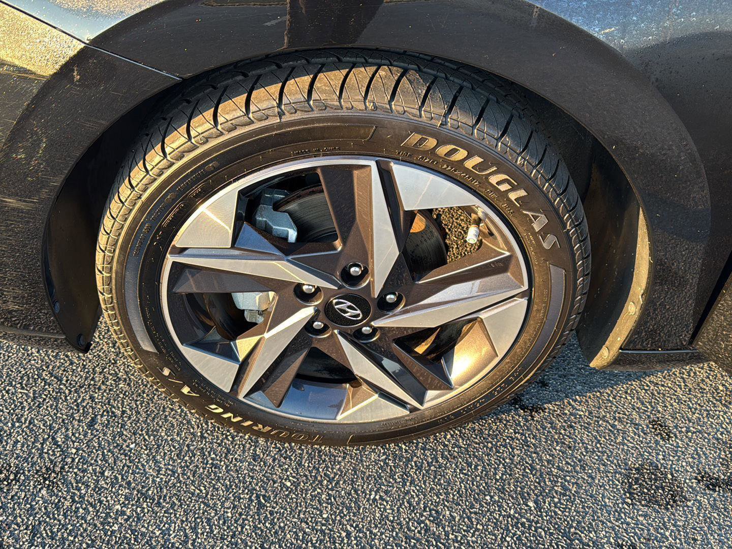 Used 2023 Hyundai Elantra SEL w/ Convenience Package image 29