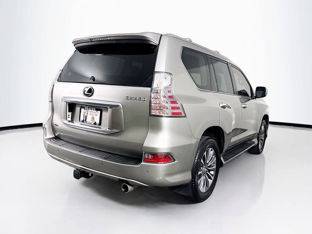 Used 2022 Lexus GX 460 Luxury w/ Accessory Package AWD/4WD image 10