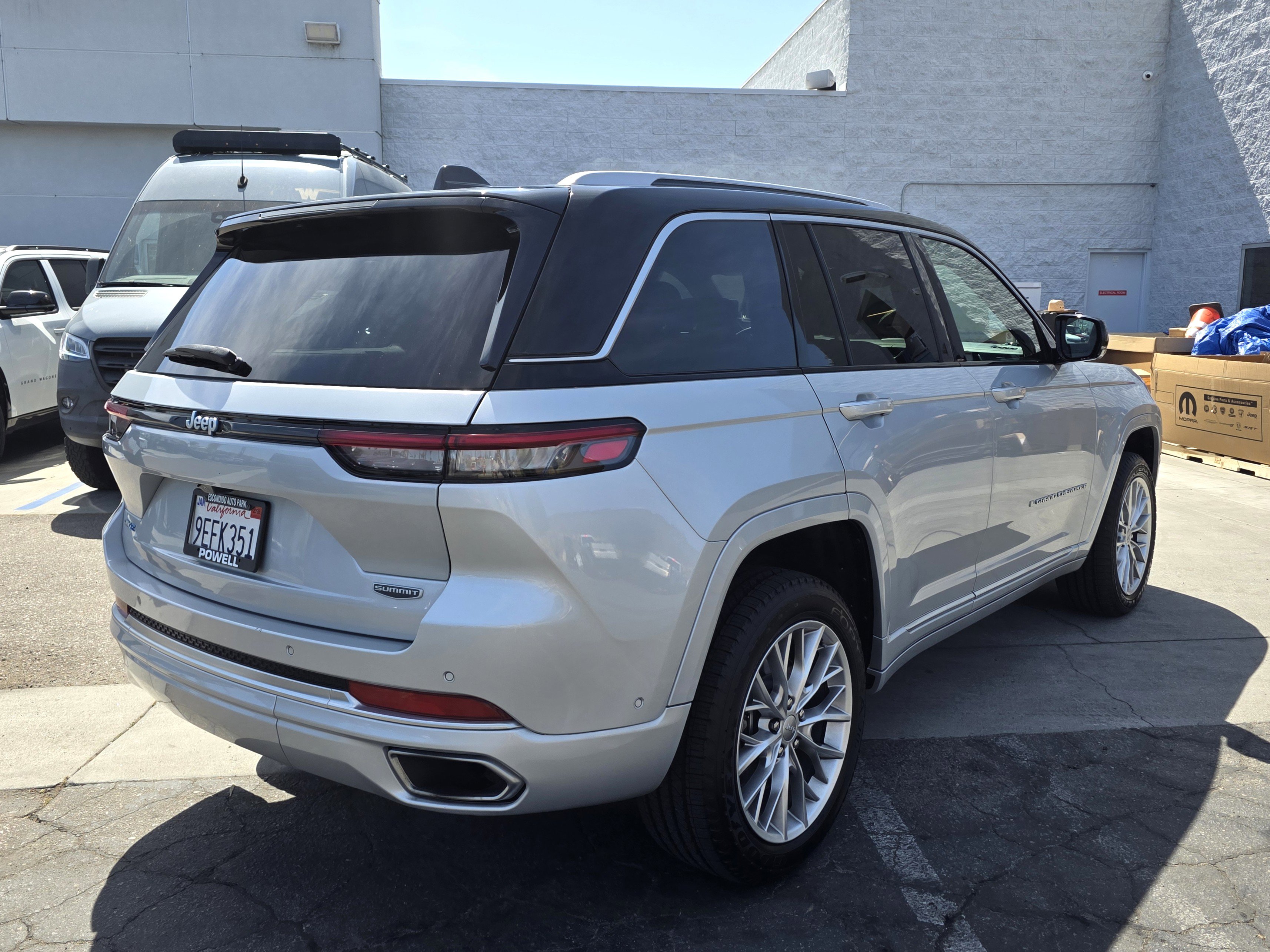 Certified 2022 Jeep Grand Cherokee Summit AWD/4WD image 5