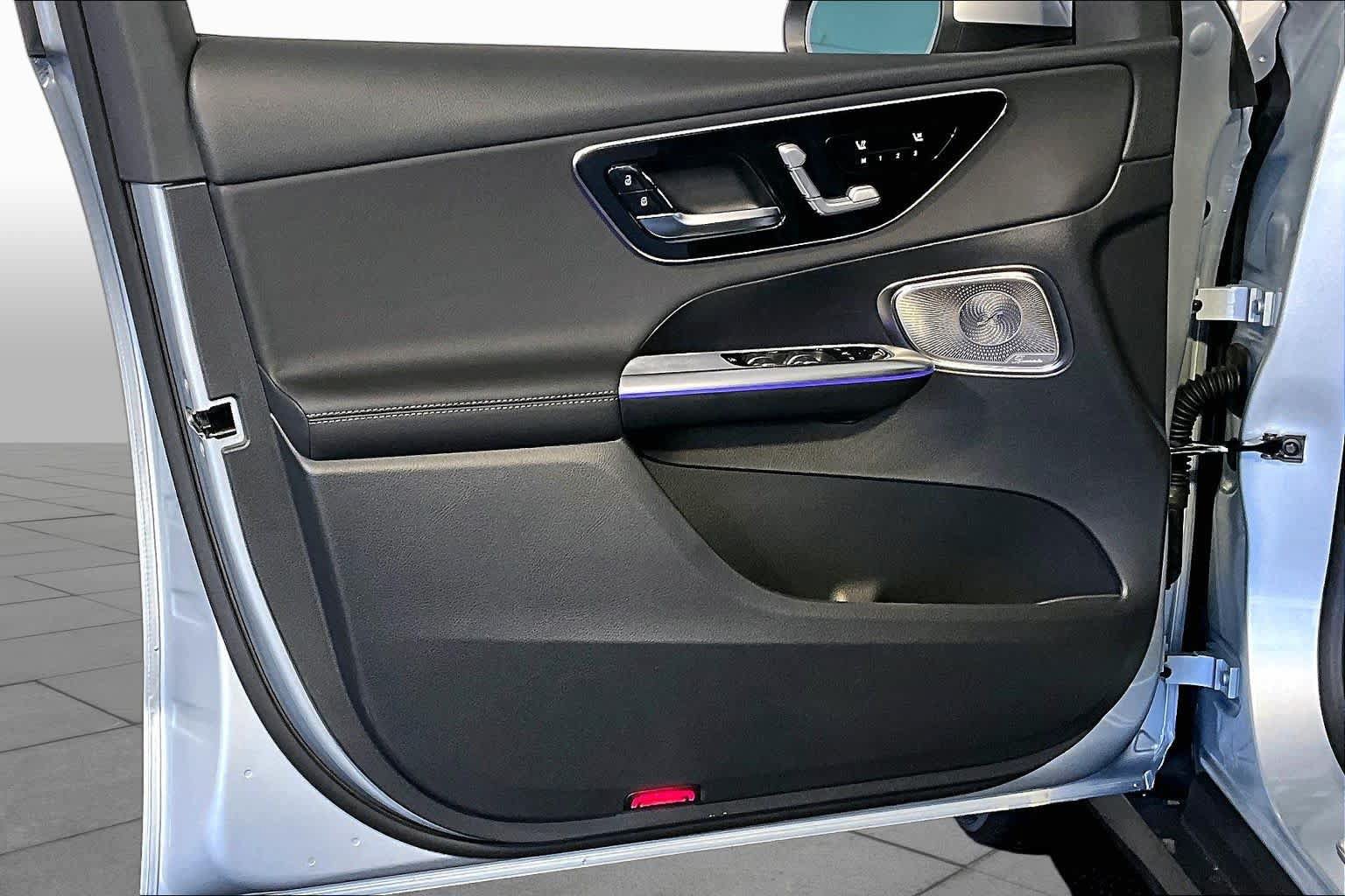 New 2027 Mercedes-Benz GLC 300 4MATIC image 11