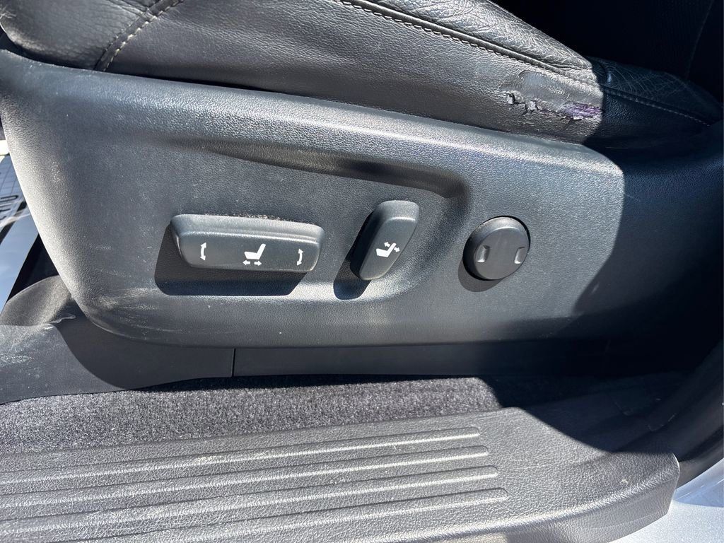 Used 2017 Lexus GX 460 Premium w/ Premium Package image 41