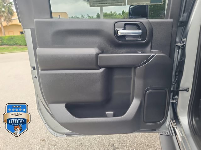 Certified 2025 Chevrolet Silverado 2500 Custom w/ Custom Value Package AWD/4WD image 9