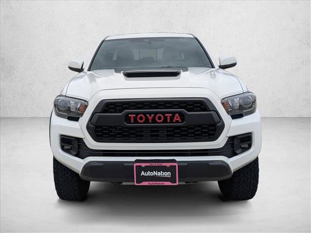 Used 2017 Toyota Tacoma TRD Pro image 2