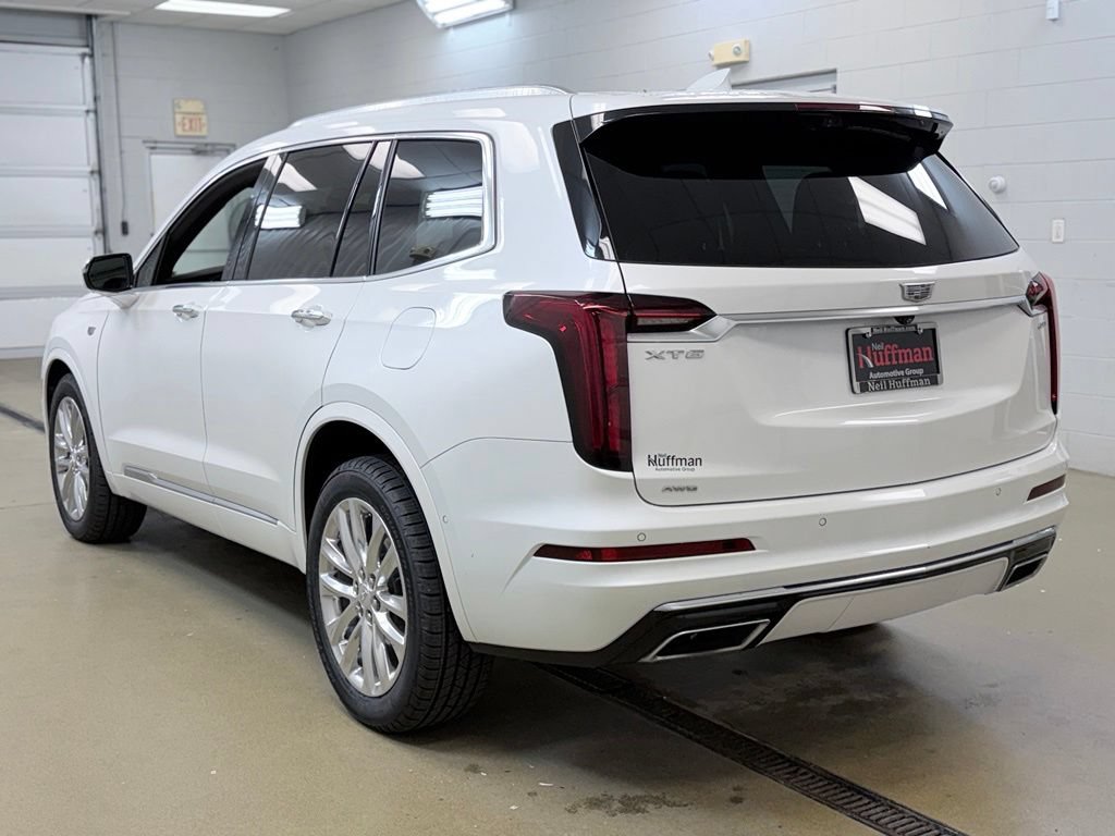 Used 2021 Cadillac XT6 Premium Luxury AWD/4WD image 7