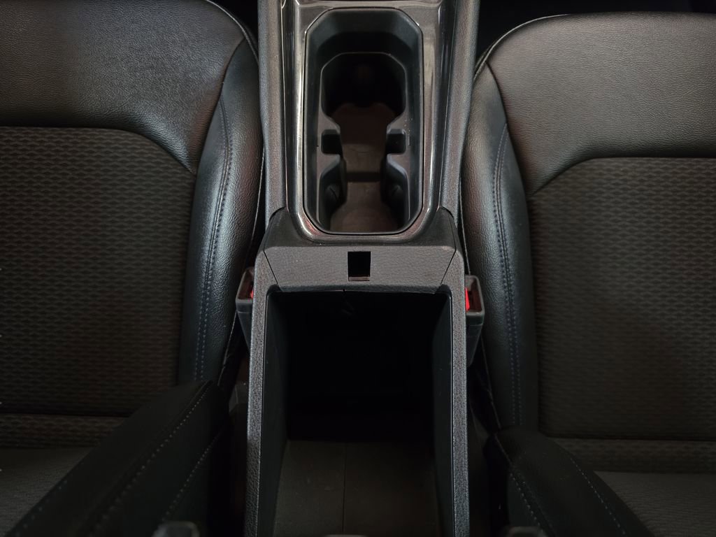 Used 2024 Jeep Compass Latitude image 17