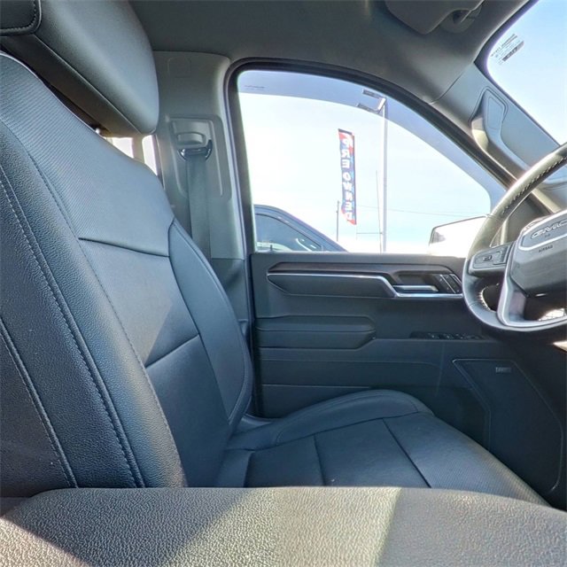 Used 2023 GMC Sierra 1500 SLT w/ SLT Convenience Package image 28