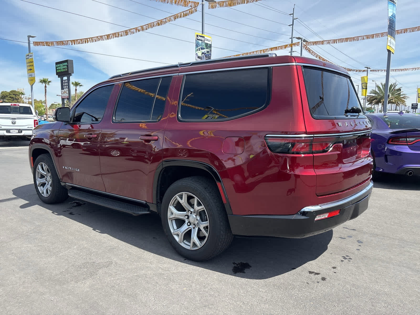 Used 2022 Jeep Wagoneer Series II image 14