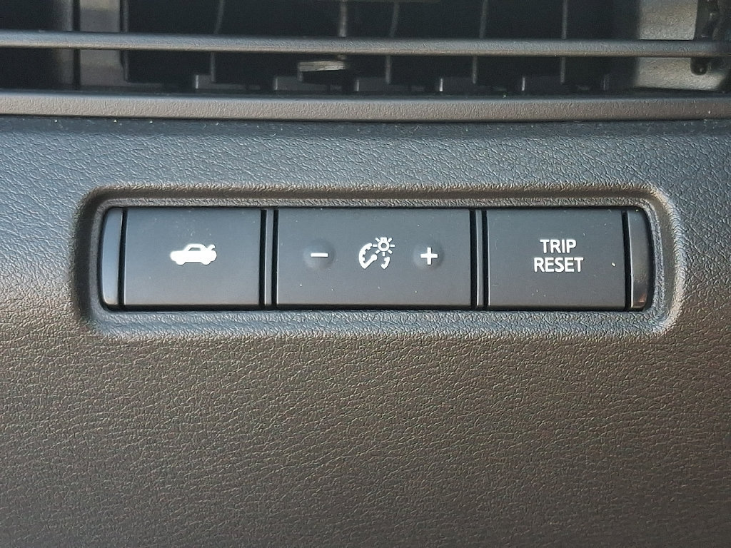 Certified 2024 Nissan Altima 2.5 SR AWD/4WD image 25