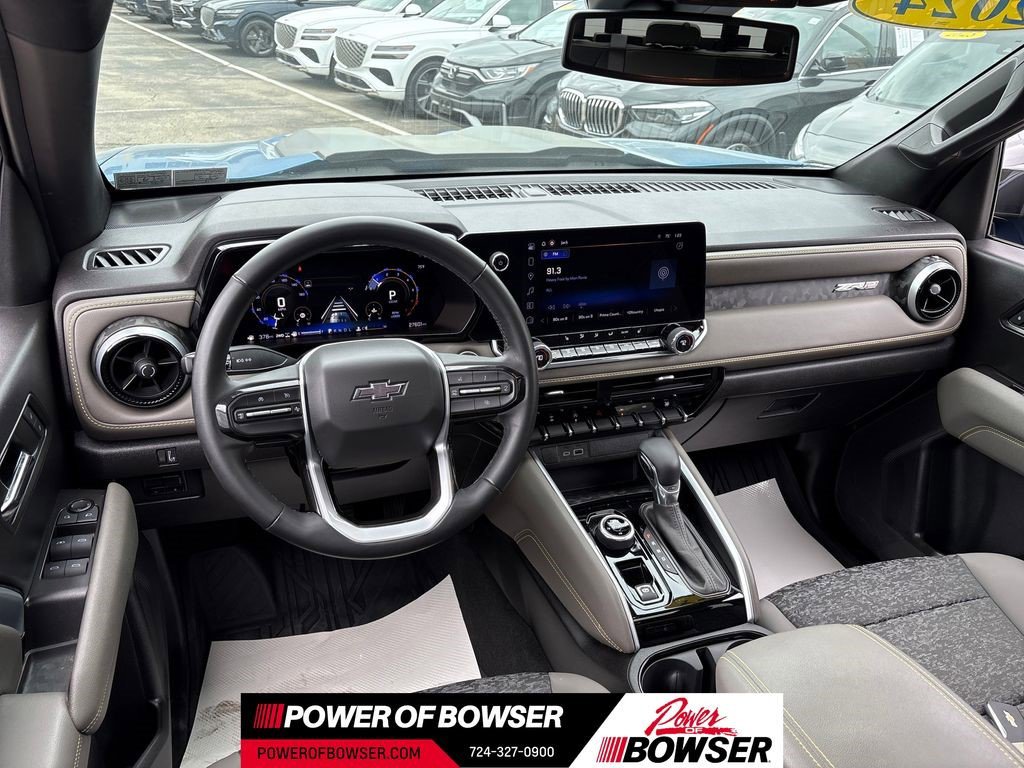 Certified 2024 Chevrolet Colorado ZR2 w/ LPO, Tailgate Decal Package AWD/4WD image 11