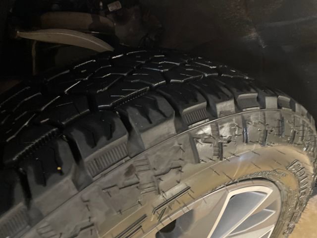 Used 2024 Chevrolet Tahoe Z71 image 30