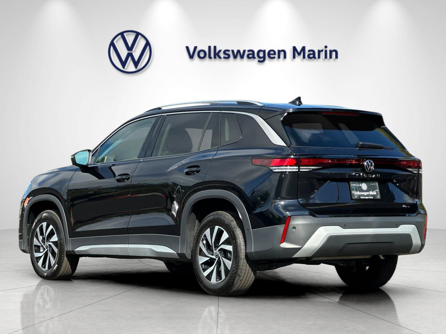 New 2026 Volkswagen Tiguan S AWD/4WD image 3